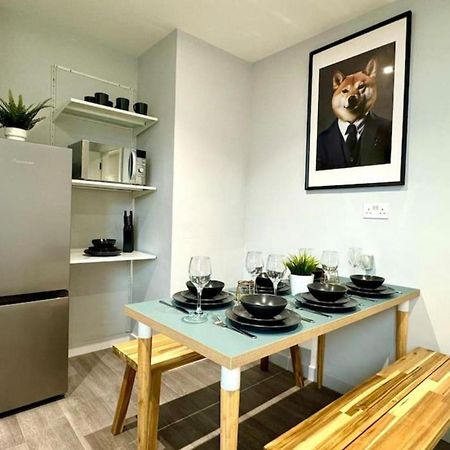 New 2 Bedroom Bournemouth Ground Floor Easy Access Екстер'єр фото