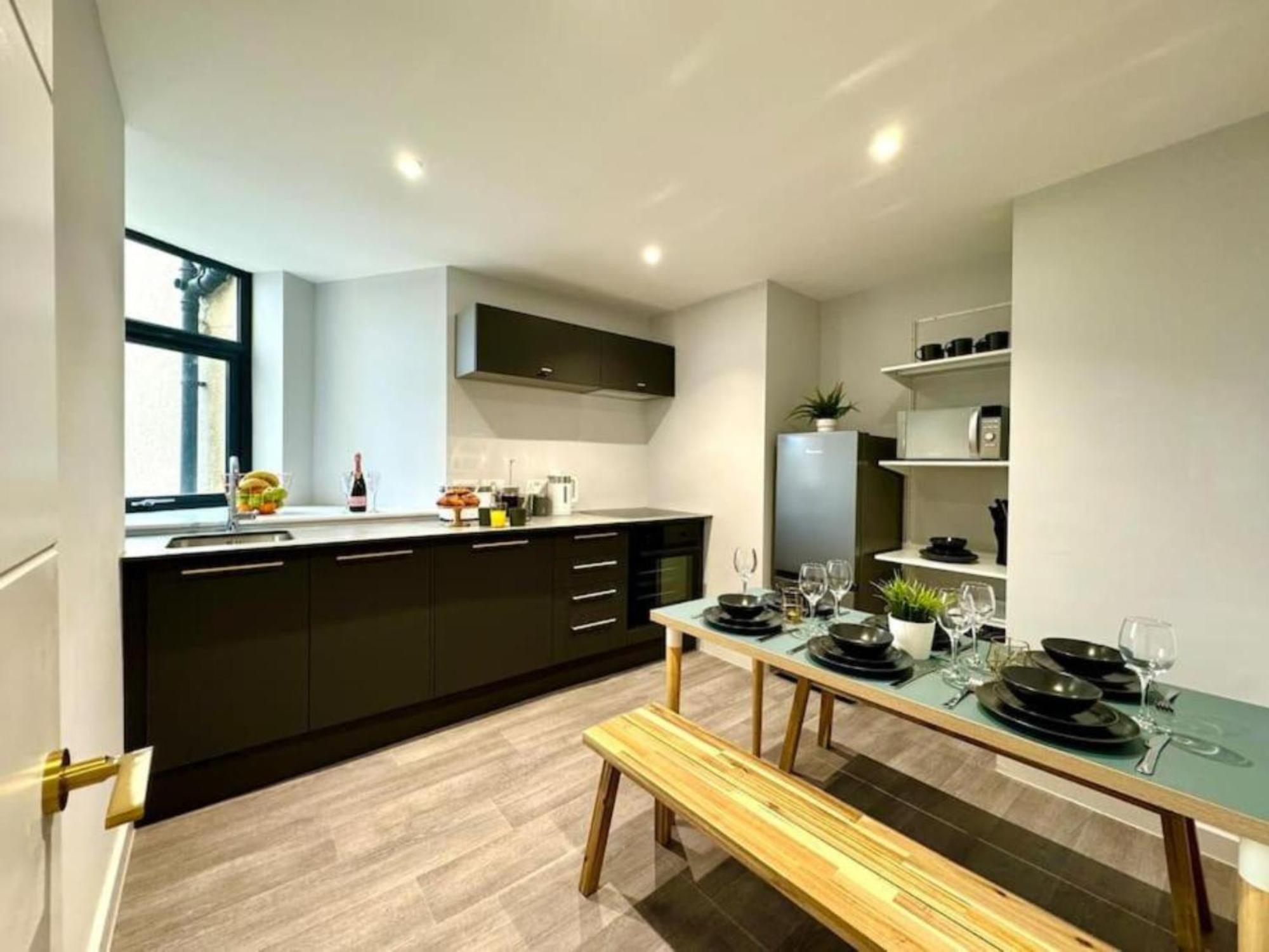 New 2 Bedroom Bournemouth Ground Floor Easy Access Екстер'єр фото